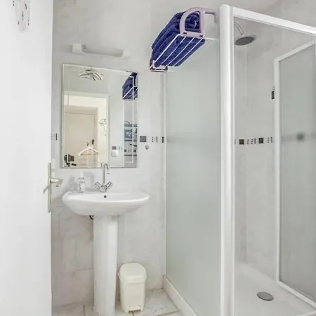 Et Cosy A Marie Du Mont 25 M² Jardin Apartment *
